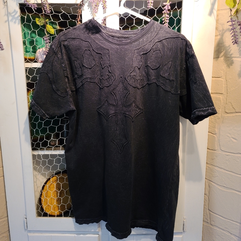 Men's XL Affliction tee